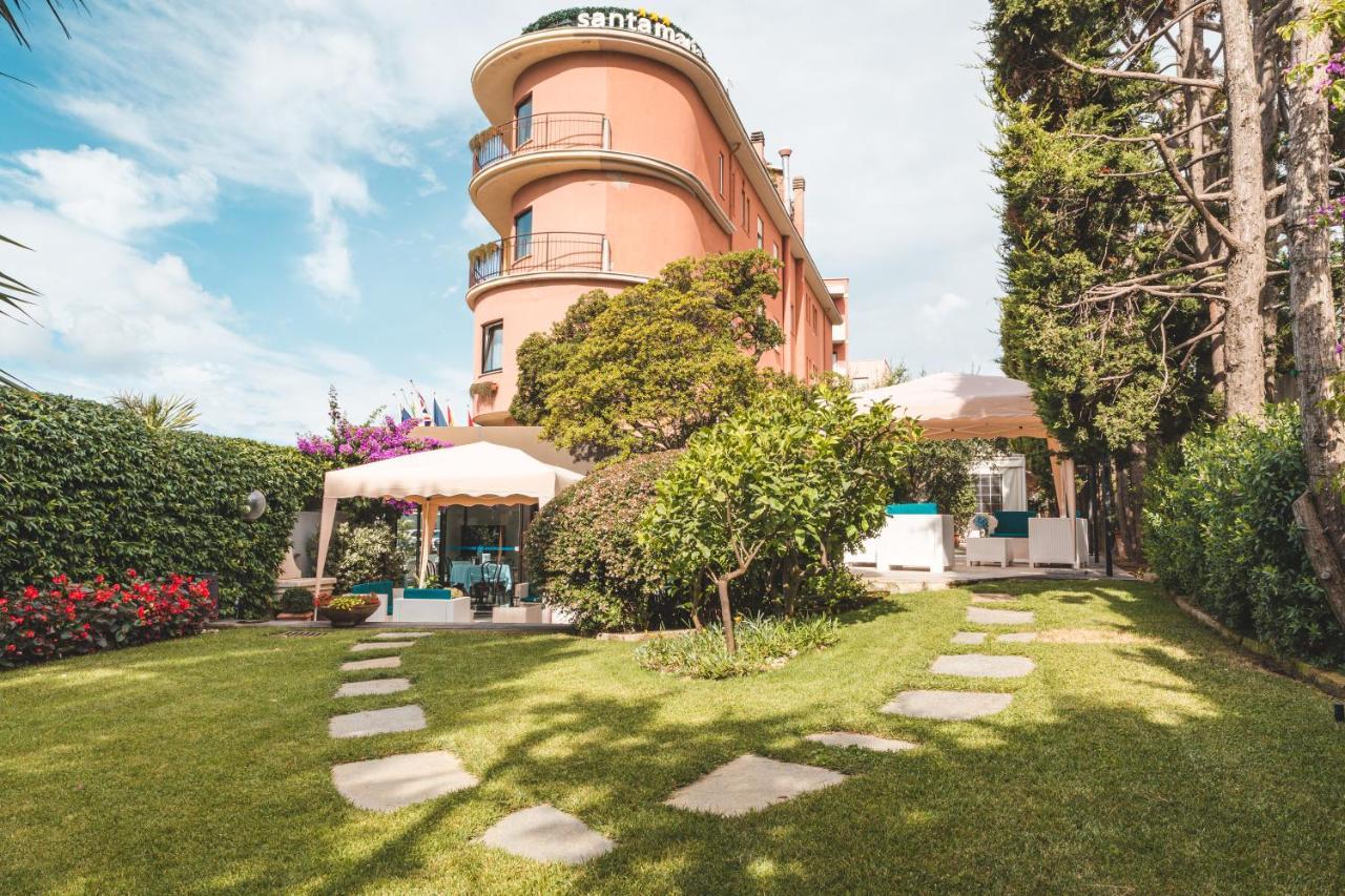 Hotel Santa Maria كيافاري المظهر الخارجي الصورة